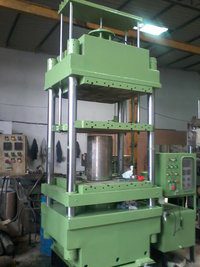 Single Station Hydraulic Rubber Moulding Press - Image 3